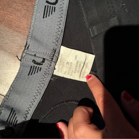 Black Riding Pants - Picture 3 of 4